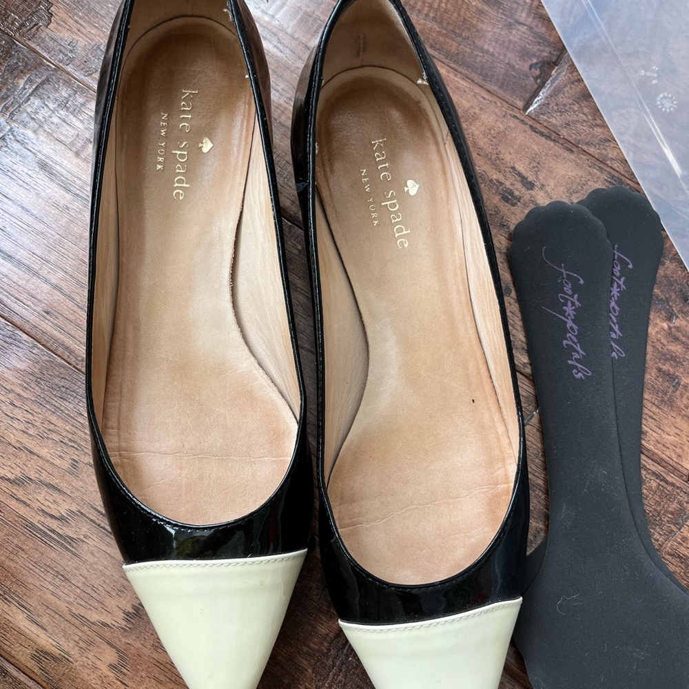 Kate Spade Black and Cream Flats